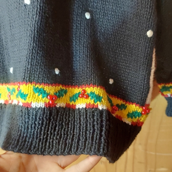 Marisa Christina Classics Vtg Black/Multi Knit Santa Claus & Reindeer Sweater - Picture 8 of 13